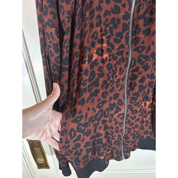Beach Lunch Lounge Women’s Full Zip Leopard Print Jacket XXL - Picture 6 of 12